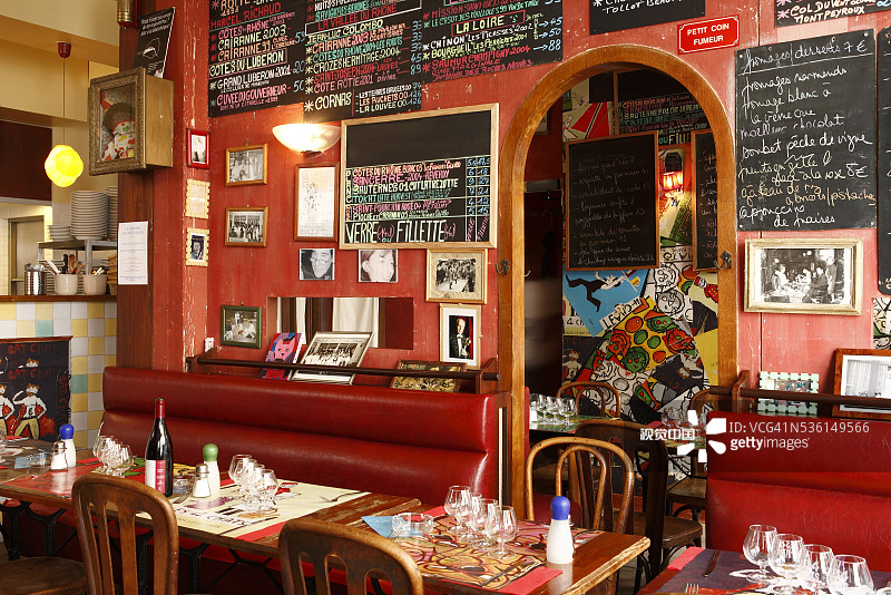 法国特鲁维尔四猫餐厅图片素材
