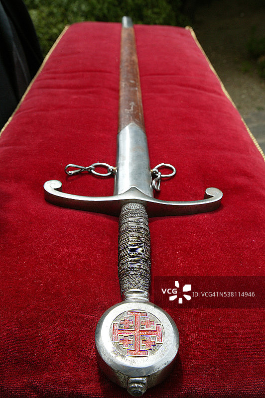 圣墓骑士之剑图片素材