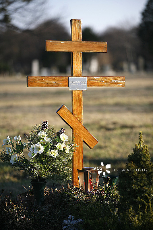 东正教十字墓碑图片素材