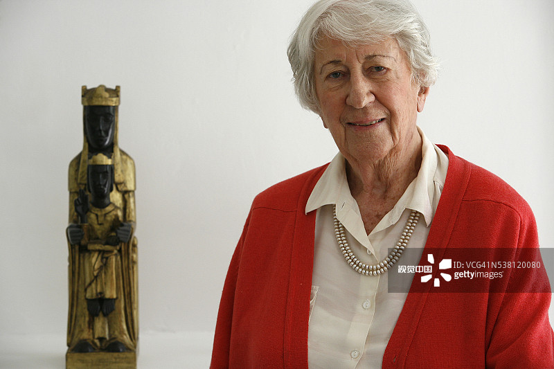 安尼克·德·苏泽内尔图片素材