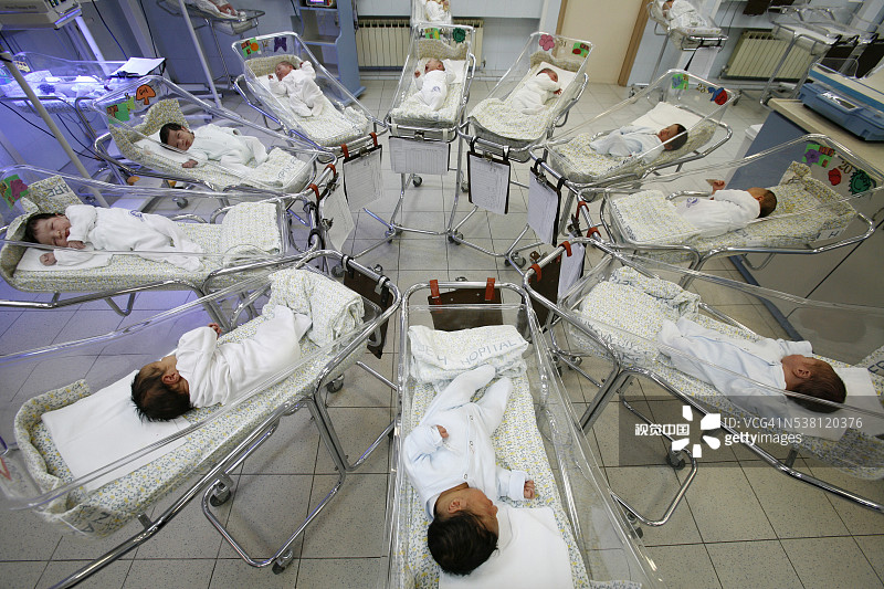 拿撒勒医院的新生儿图片素材