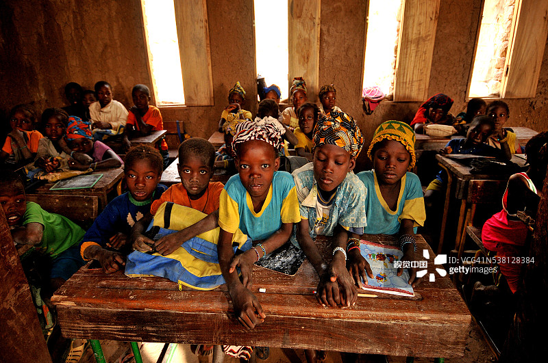 马里的乡村学校图片素材