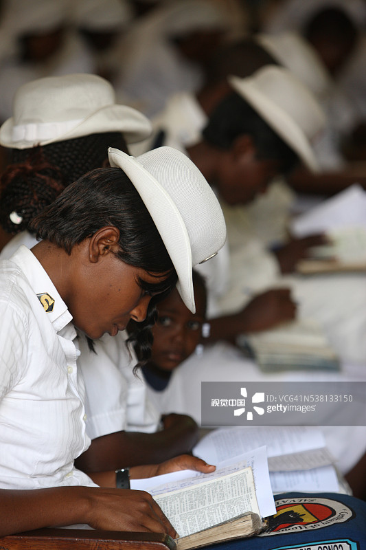 福音教堂里的救世军志愿者图片素材