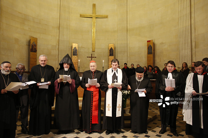 巴黎比耶特路德教堂的普世祈祷会图片素材