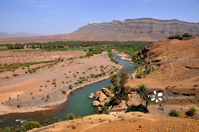德拉谷地：瓦尔扎扎特和阿格兹南部，摩洛哥南部图片素材