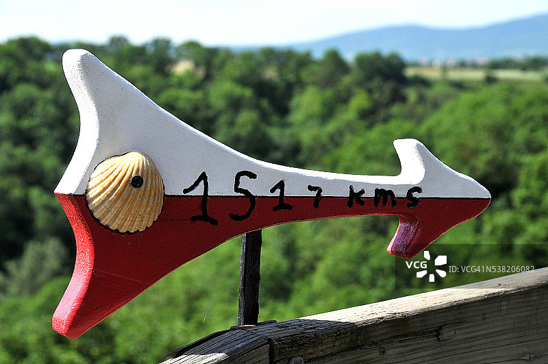 圣詹姆斯之路上的标记图片素材