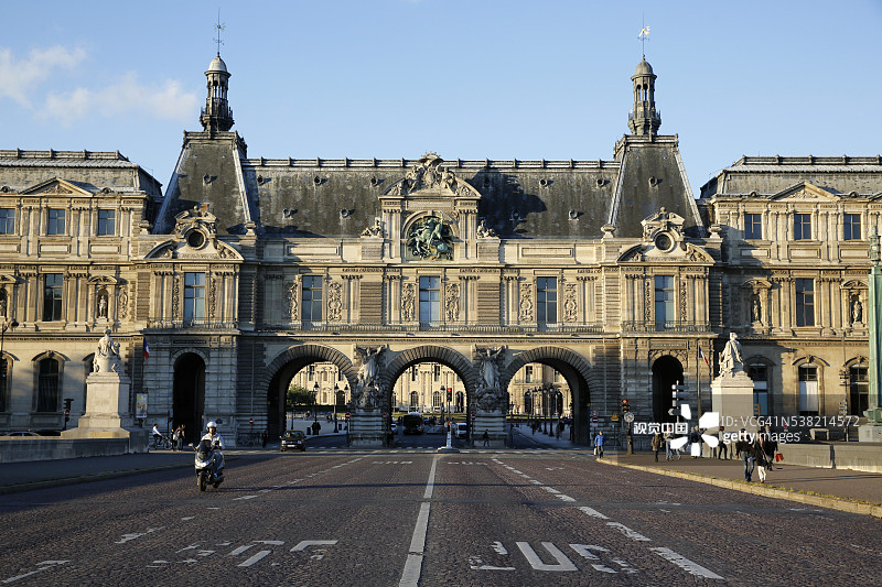 巴黎卢浮宫博物馆图片素材