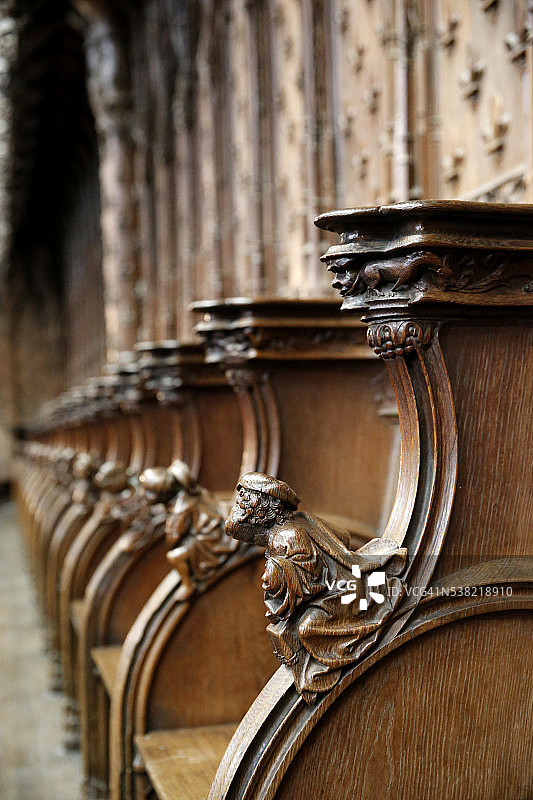 亚眠圣母大教堂唱诗班木制品图片素材