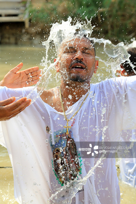约旦河的洗礼：洗礼地点图片素材