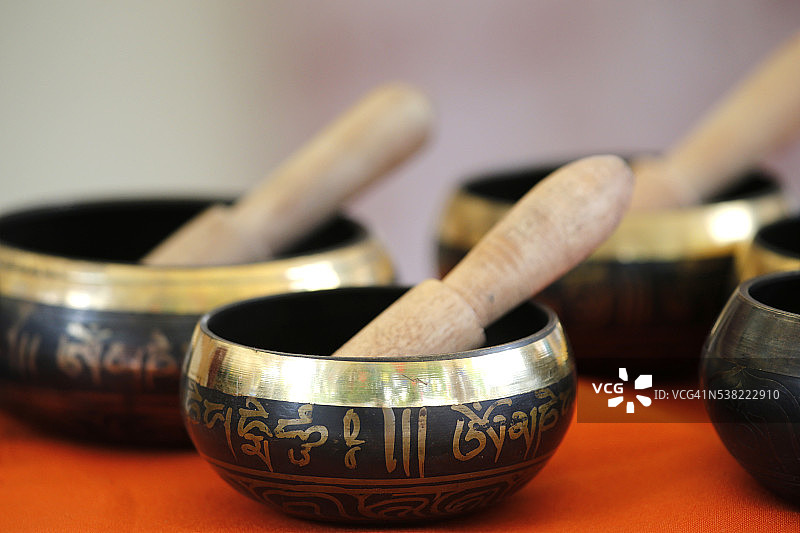 藏传佛教颂钵图片素材