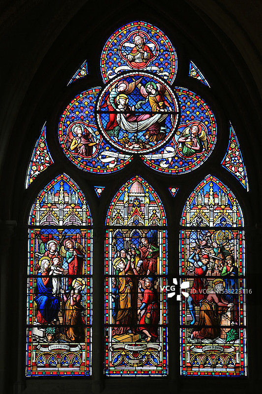 圣凯瑟琳的生活。森利斯大教堂。图片素材