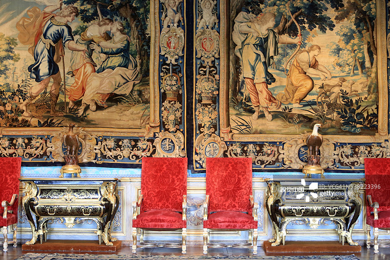 沃勒维孔城堡：安德烈-查尔斯·布尔的“马扎林”抽屉柜（17世纪）图片素材