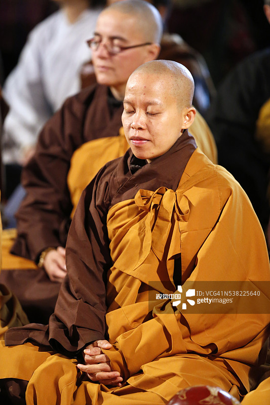 大佛教寺的卫塞节庆典图片素材