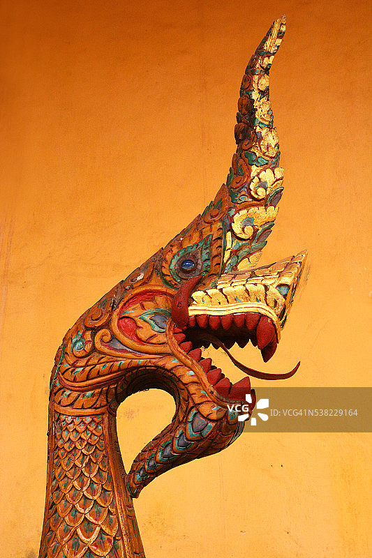 万象西萨格寺的那伽蛇图片素材