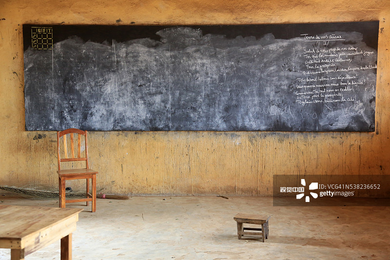 教室：小学图片素材