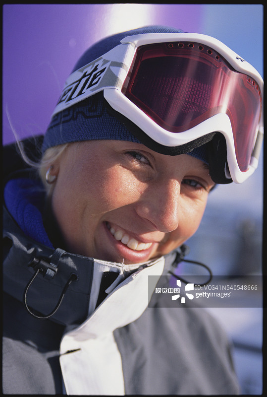 女滑雪板运动员图片素材