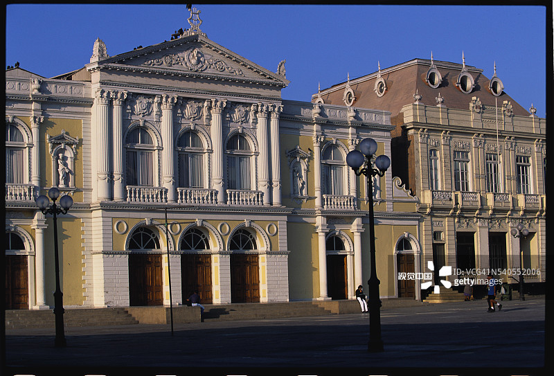 智利城市剧院外立面图片素材