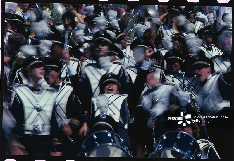 行进乐队欢呼达阵图片素材