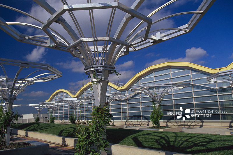 华盛顿国家机场的装饰性路灯图片素材