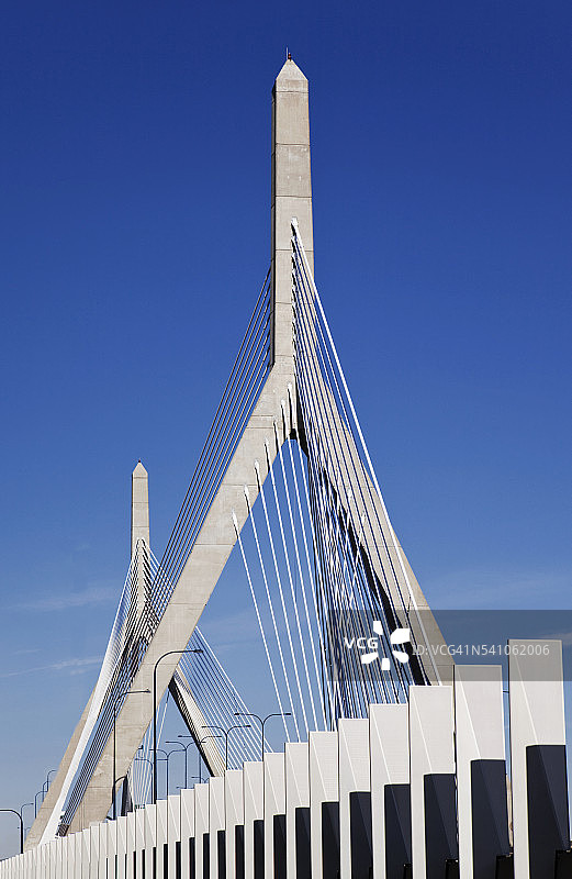 伦纳德·P·扎金邦克山纪念大桥图片素材