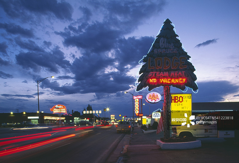 66号公路沿线的汽车旅馆图片素材