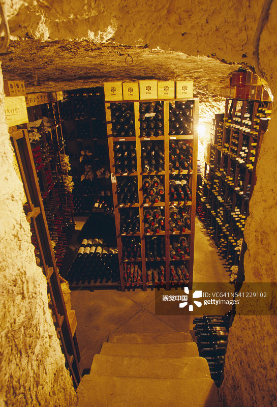 Don Alfonso 1890 餐厅的酒窖图片素材