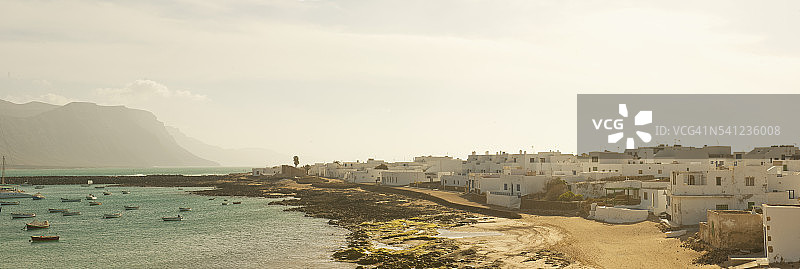 塞博海湾村庄图片素材