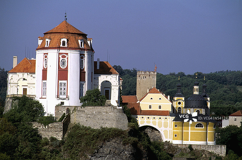 弗拉诺夫河畔迪耶的弗拉诺夫城堡图片素材