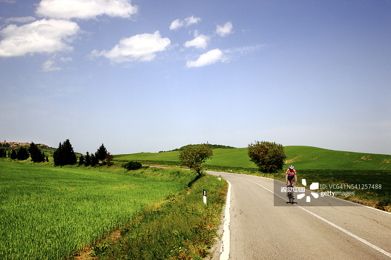 蒙蒂基耶洛附近的风景图片素材