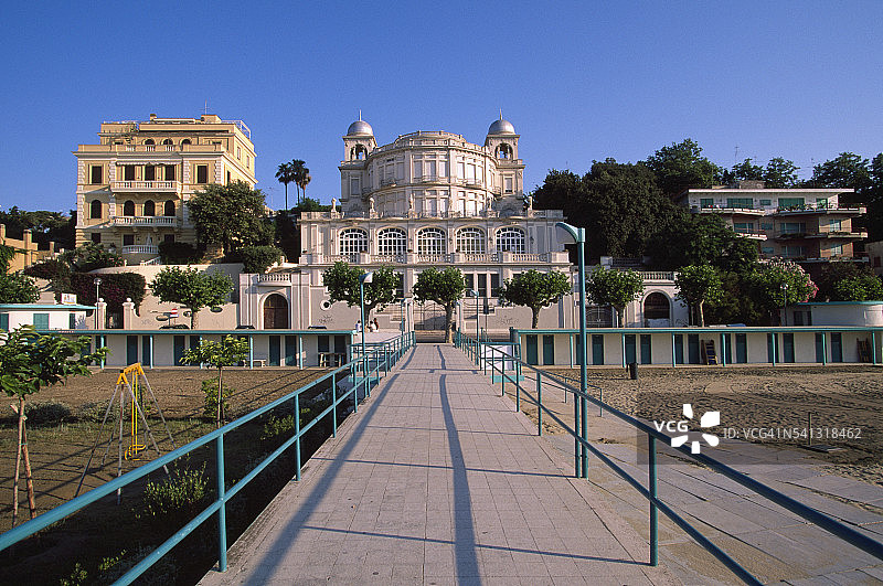 安齐奥海滩的别墅图片素材