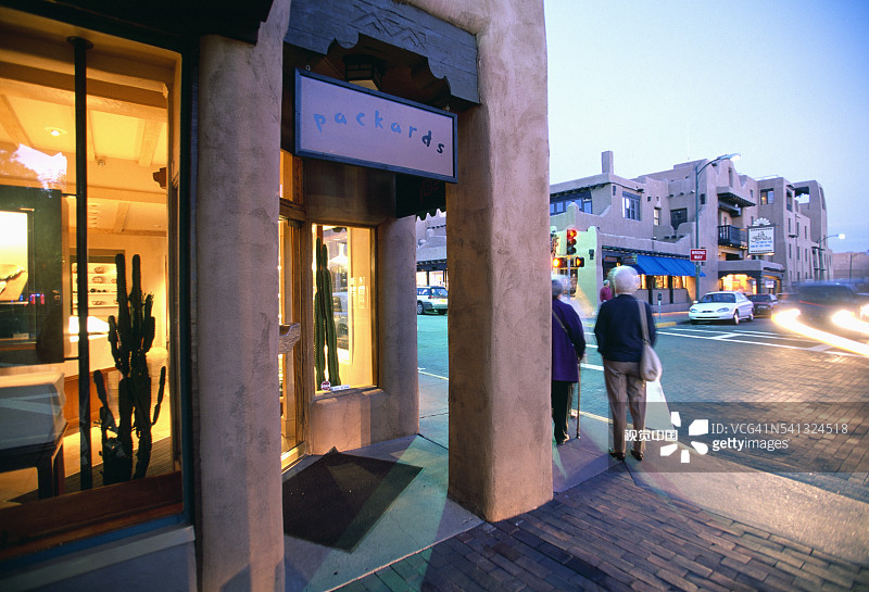 帕卡德珠宝店和拉方达酒店图片素材