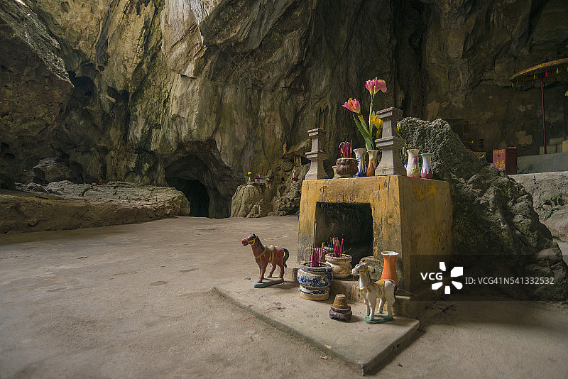 大理石山洞庙图片素材
