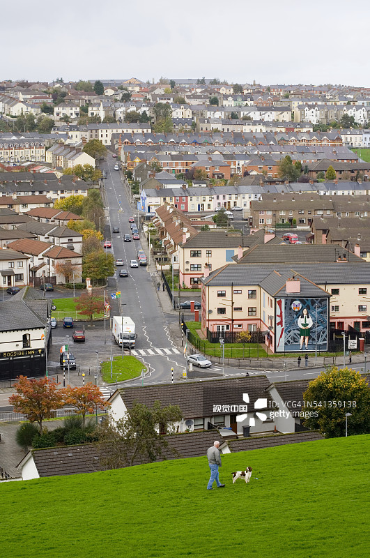 伦敦德里的博格赛德社区图片素材