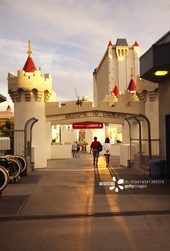 石中剑酒店入口图片素材