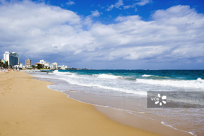 圣胡安孔达多海滩沿线的度假酒店图片素材