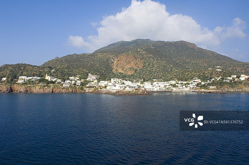 从渡轮上看帕纳雷阿岛图片素材