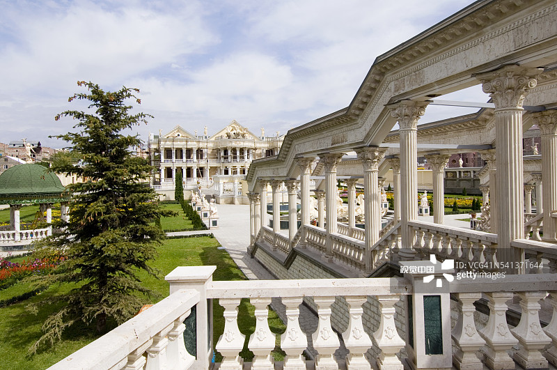 新古典主义别墅图片素材