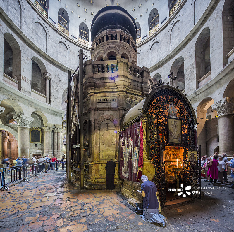 老城，基督区，圣墓教堂（又称圣墓大殿），阿纳斯塔西娅圆形大厅，耶稣墓后的科普特教堂图片素材