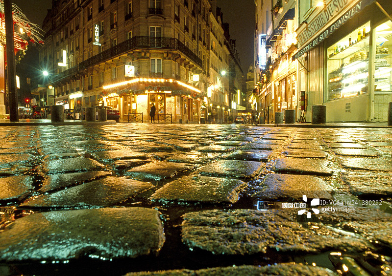 巴黎拉丁区夜景图片素材