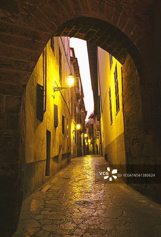 阿尔穆戴纳拱门图片素材