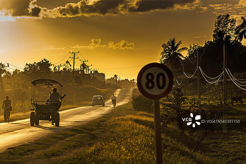 特立尼达附近的乡村图片素材