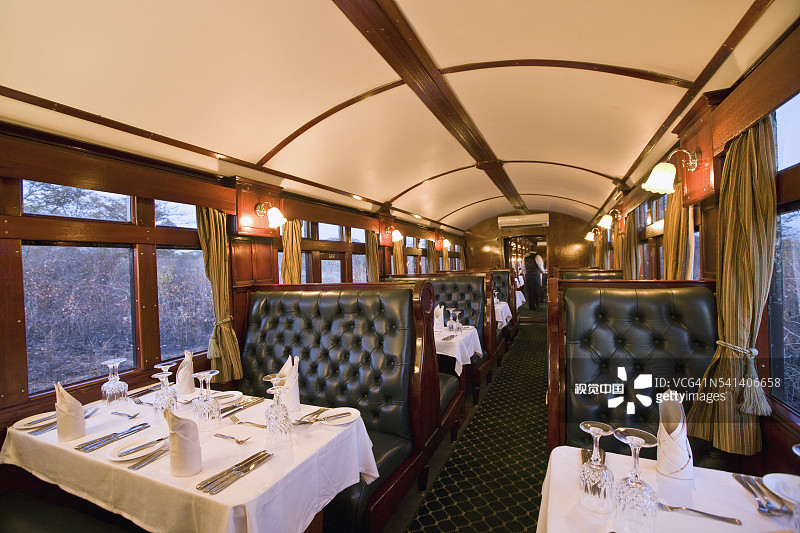 莫西奥图尼亚国家公园的餐车图片素材