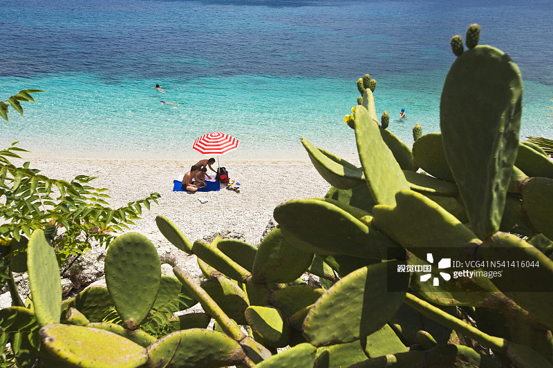 西西里岛津加罗自然保护区海滩图片素材