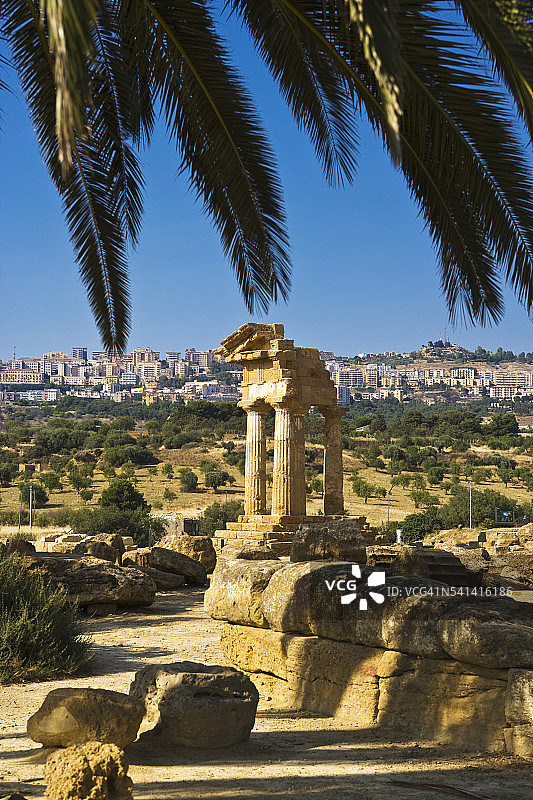 神庙谷的卡斯托尔和波吕克斯神庙图片素材