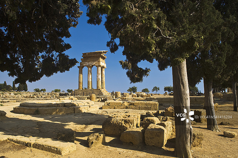 卡斯托尔和波吕克斯神庙图片素材