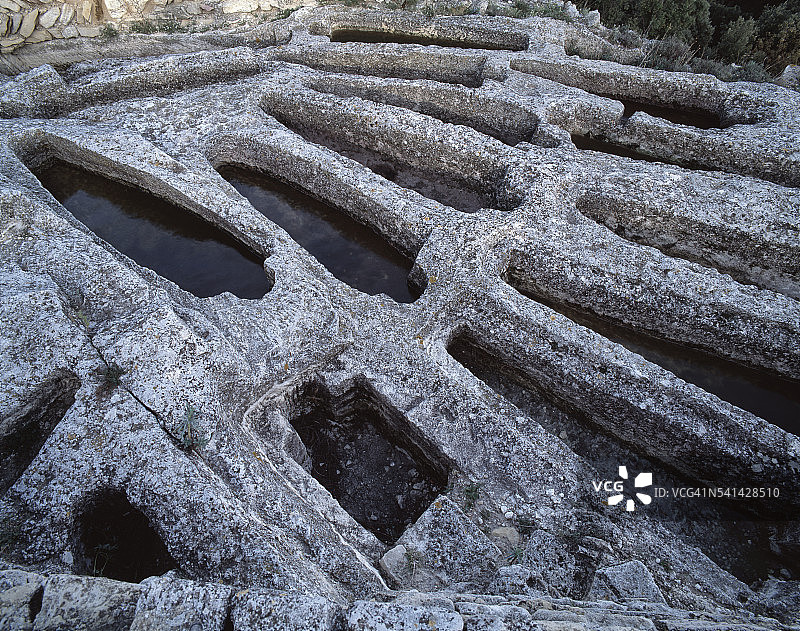 塔拉斯孔附近圣罗马岩洞修道院遗址图片素材