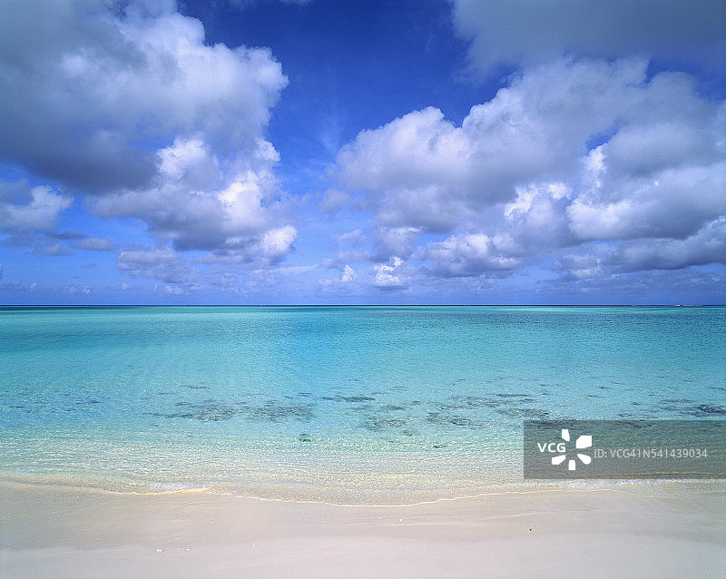 特克斯和凯科斯群岛普罗维登西亚莱斯岛的格雷斯湾图片素材