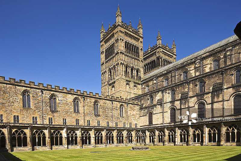 达勒姆大教堂的回廊图片素材