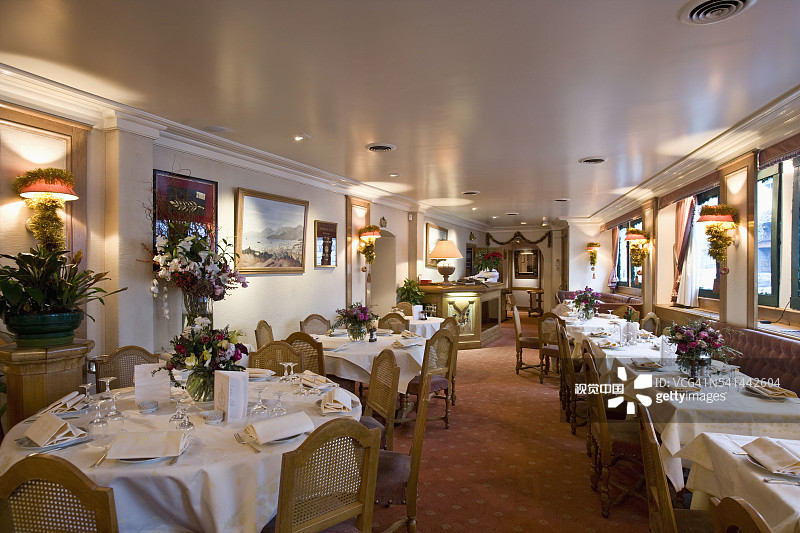 巴黎黎巴嫩餐厅内部图片素材