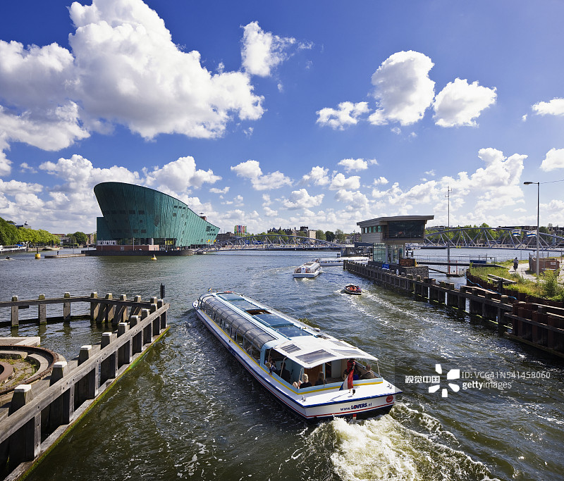 伦佐·皮亚诺设计的NEMO科学中心图片素材